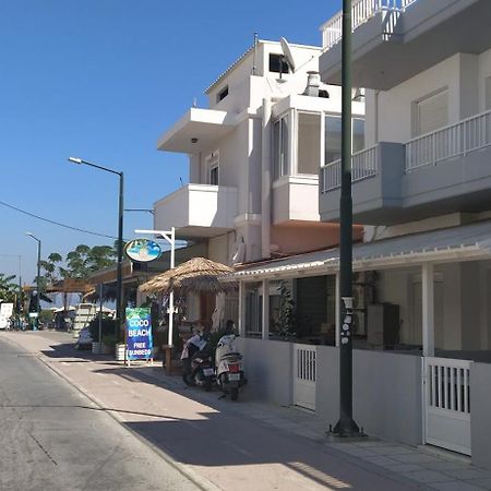 Bright & Comfy Apartments Near The Beach Kos Bagian luar foto