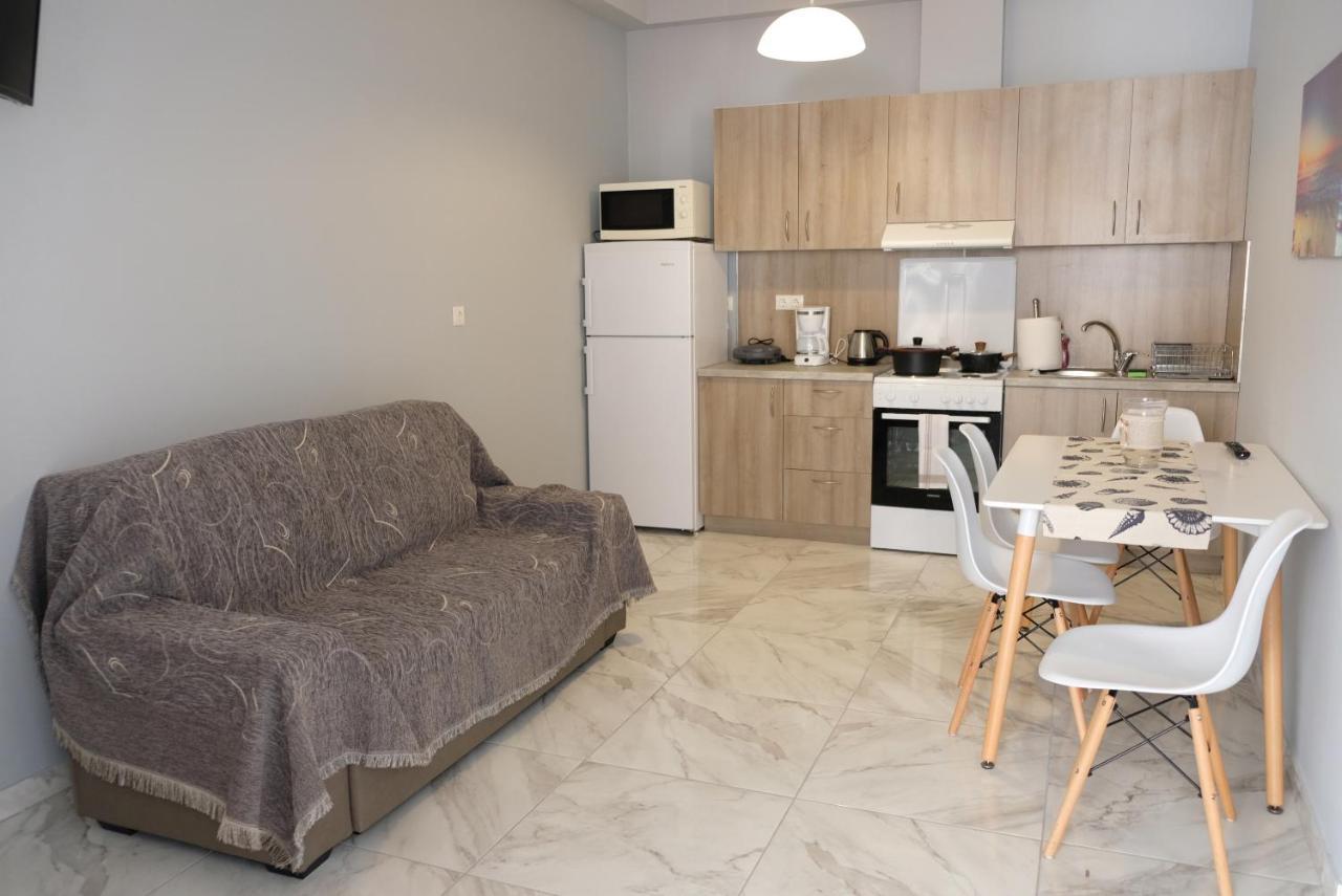 Bright & Comfy Apartments Near The Beach Kos Bagian luar foto
