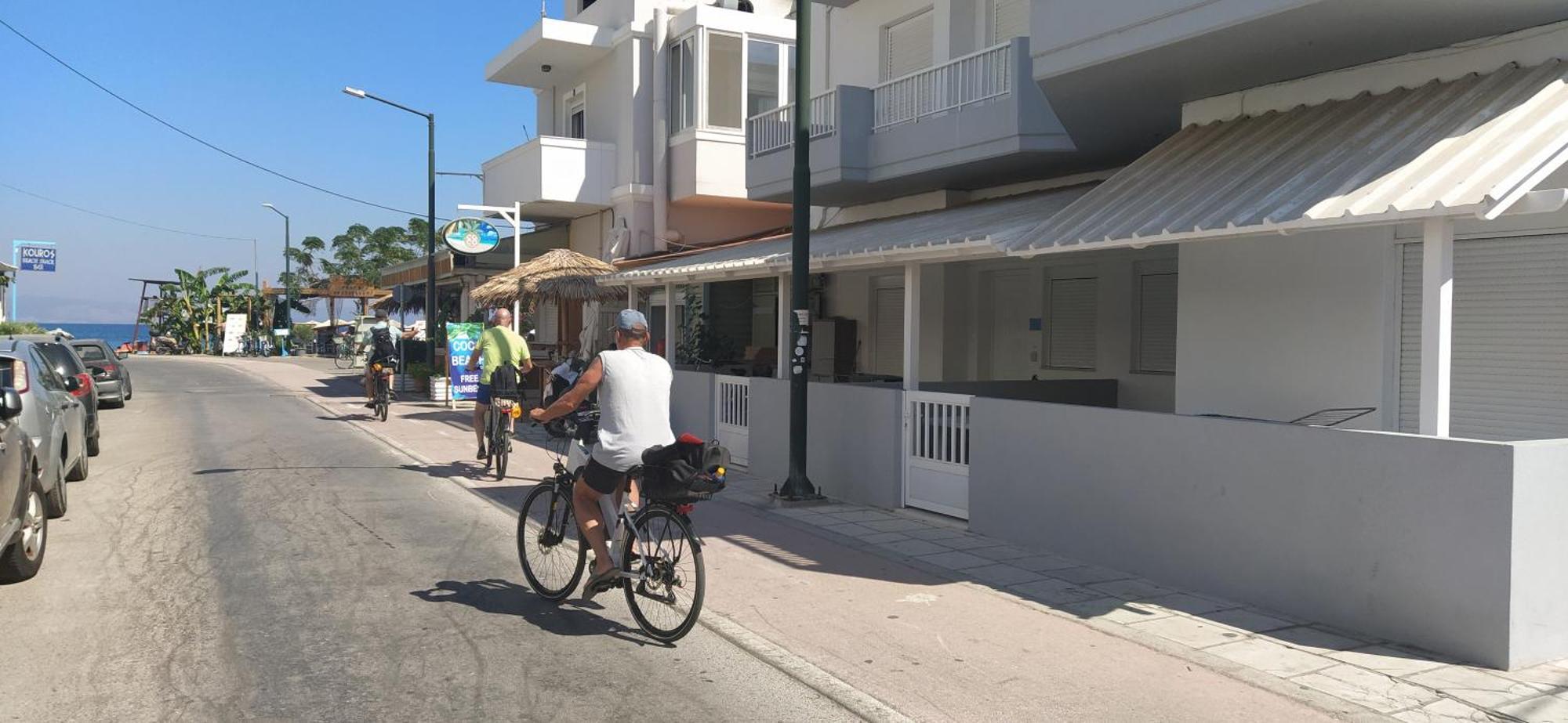 Bright & Comfy Apartments Near The Beach Kos Bagian luar foto